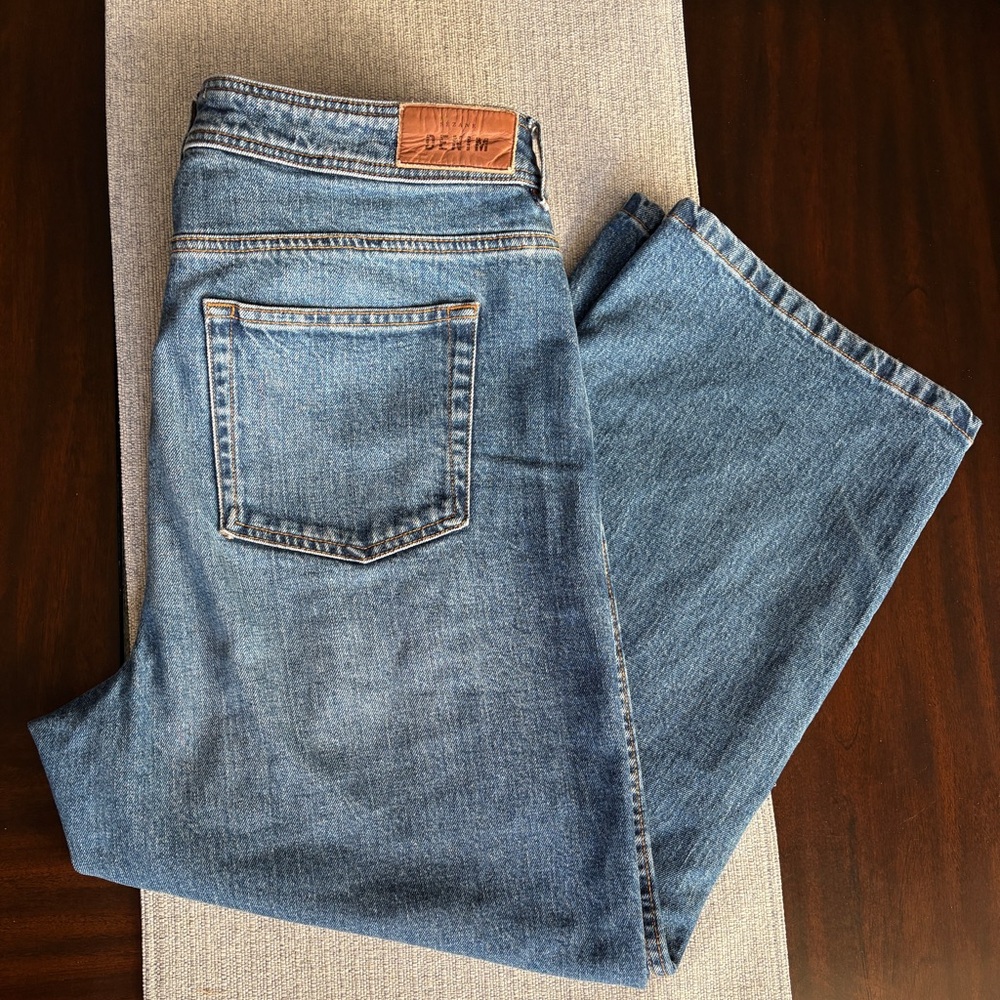 Sezane Light Wash Le Crop Jeans